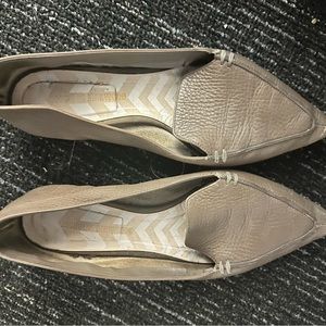 Nicholas Kirkwood Beige Taupe Flats Pointy 8.5